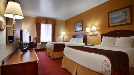 Best_Western_Edgewater_Sam1m6eXE-NXhYqgLnGr1Ru18q0ABlZBh
