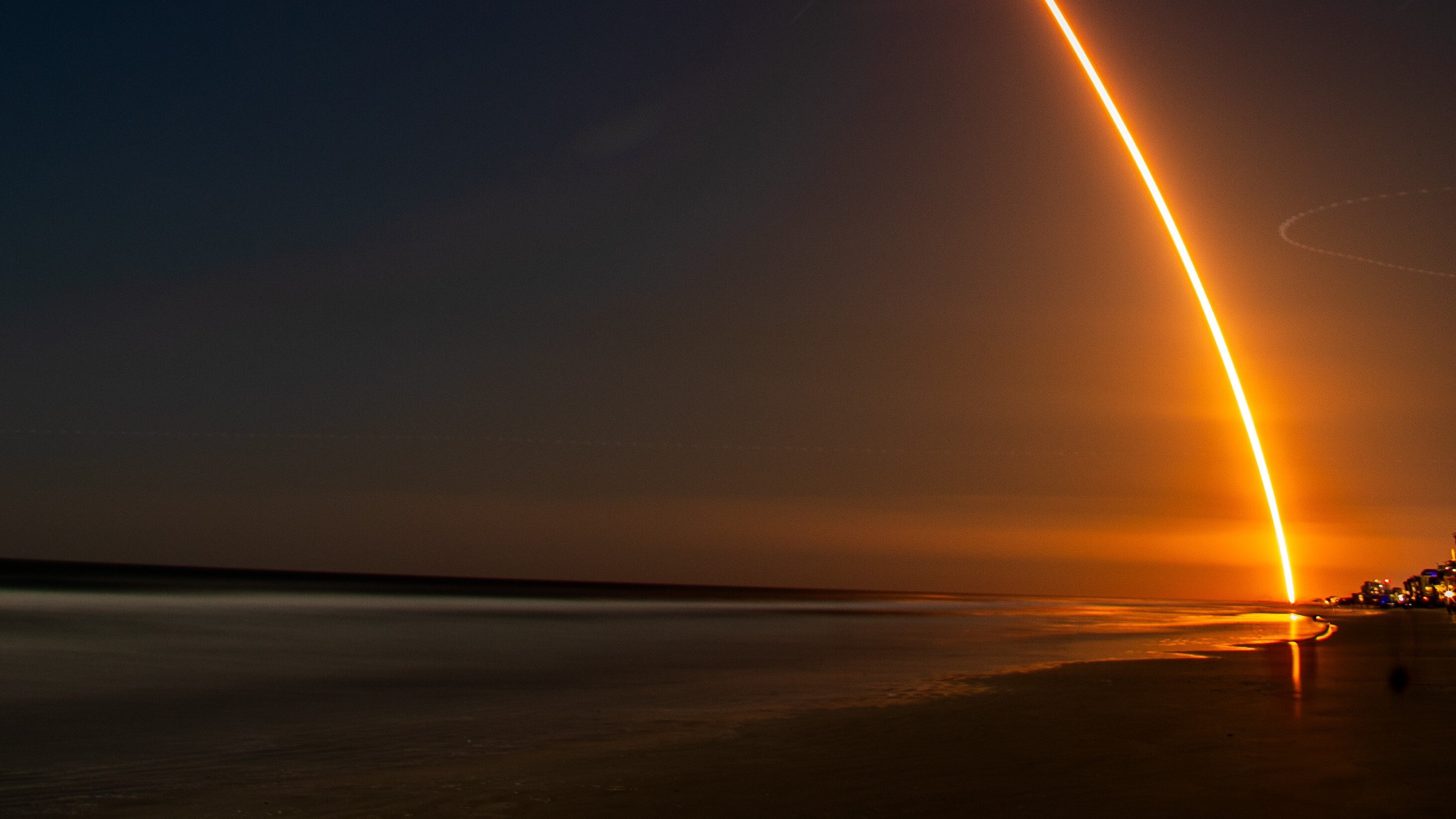 Watch the Artemis Launch from the New Smyrna Beach Area