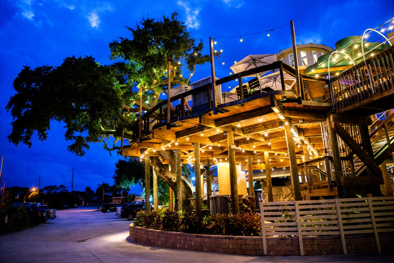 Date Night Dining: Five Romantic Restaurants in the New Smyrna Beach Area